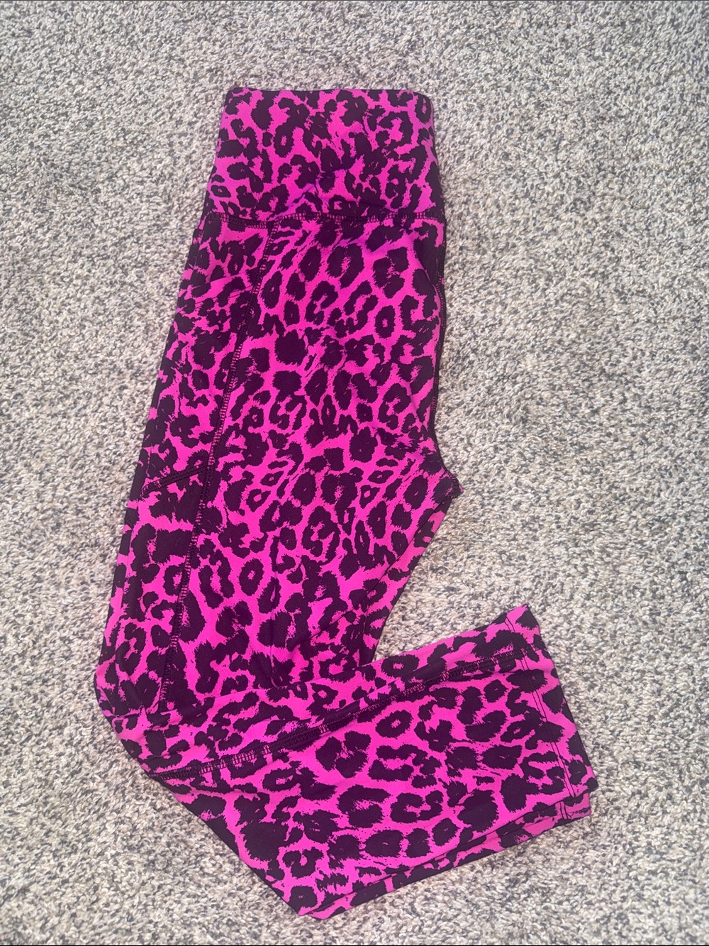VOGO Athletica Hot Pink and Black Leopard Leggings